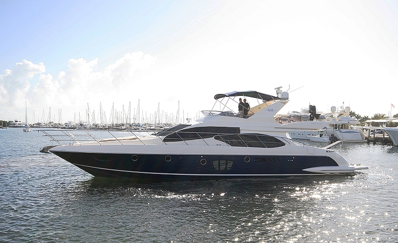 2009N+AZIMUT+62+EVOLUTION